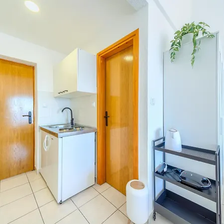 Sea View Apartment Makarska